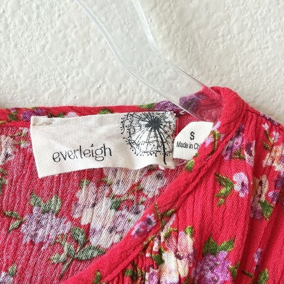 Everleigh Smocked Baby Doll Floral Sleeveless Top - Picture 7 of 8